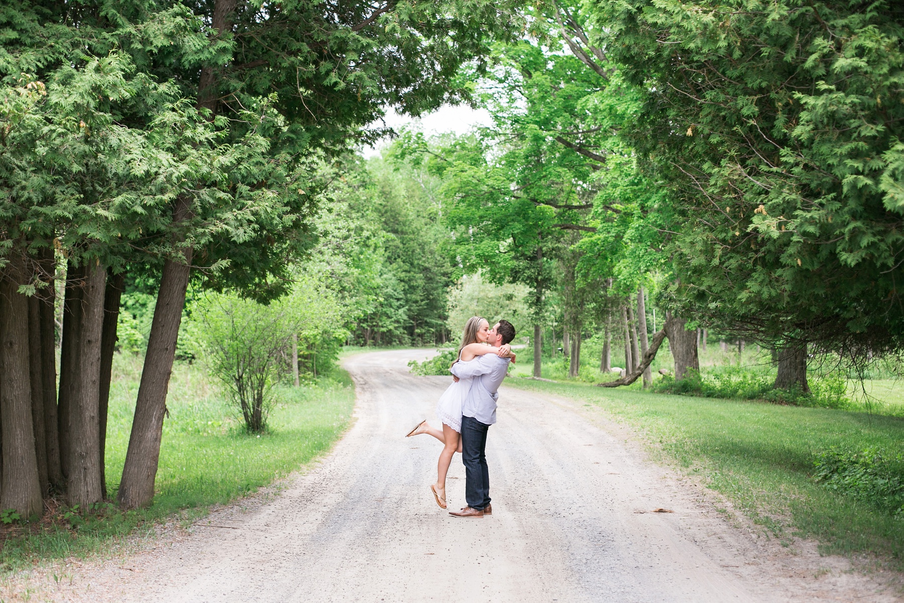 Toronto-Wedding-Engagement-Photographer-LauraClarkePhotos_0020